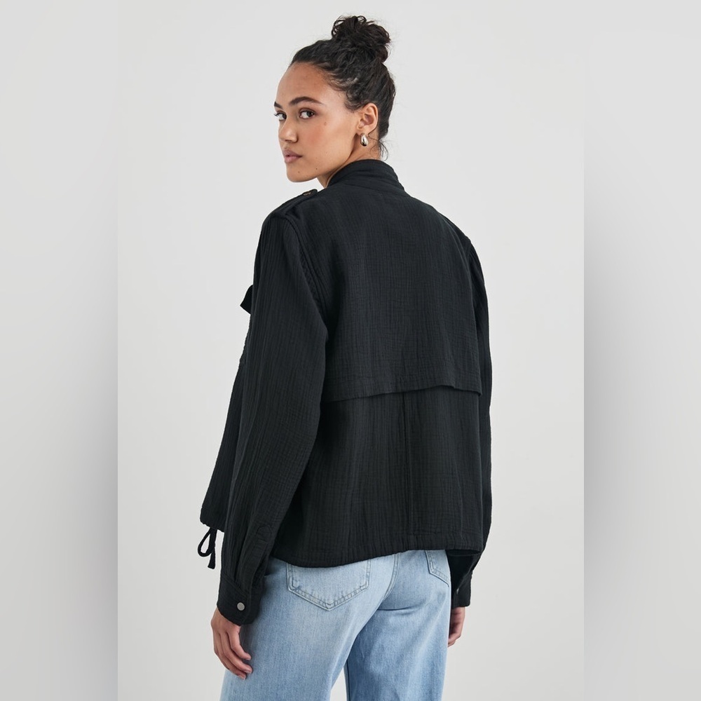 Collins Jacket
Gauze Black by Rails - Picture 6 of 9